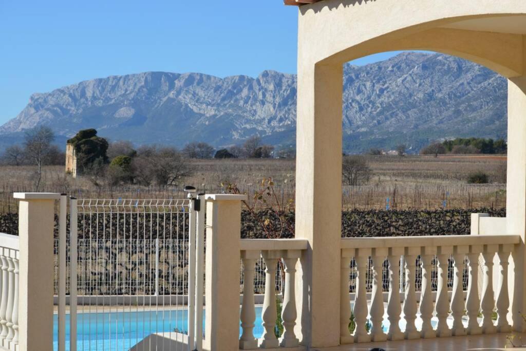 Vue Sainte Victoire, Proche Aix-En-Provence Διαμέρισμα Pourrieres Εξωτερικό φωτογραφία