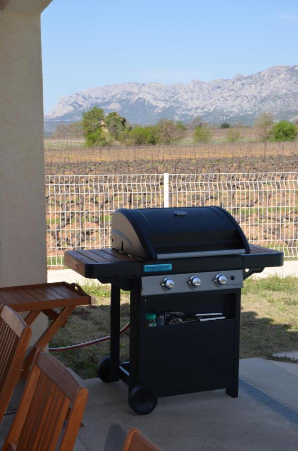 Vue Sainte Victoire, Proche Aix-En-Provence Διαμέρισμα Pourrieres Εξωτερικό φωτογραφία